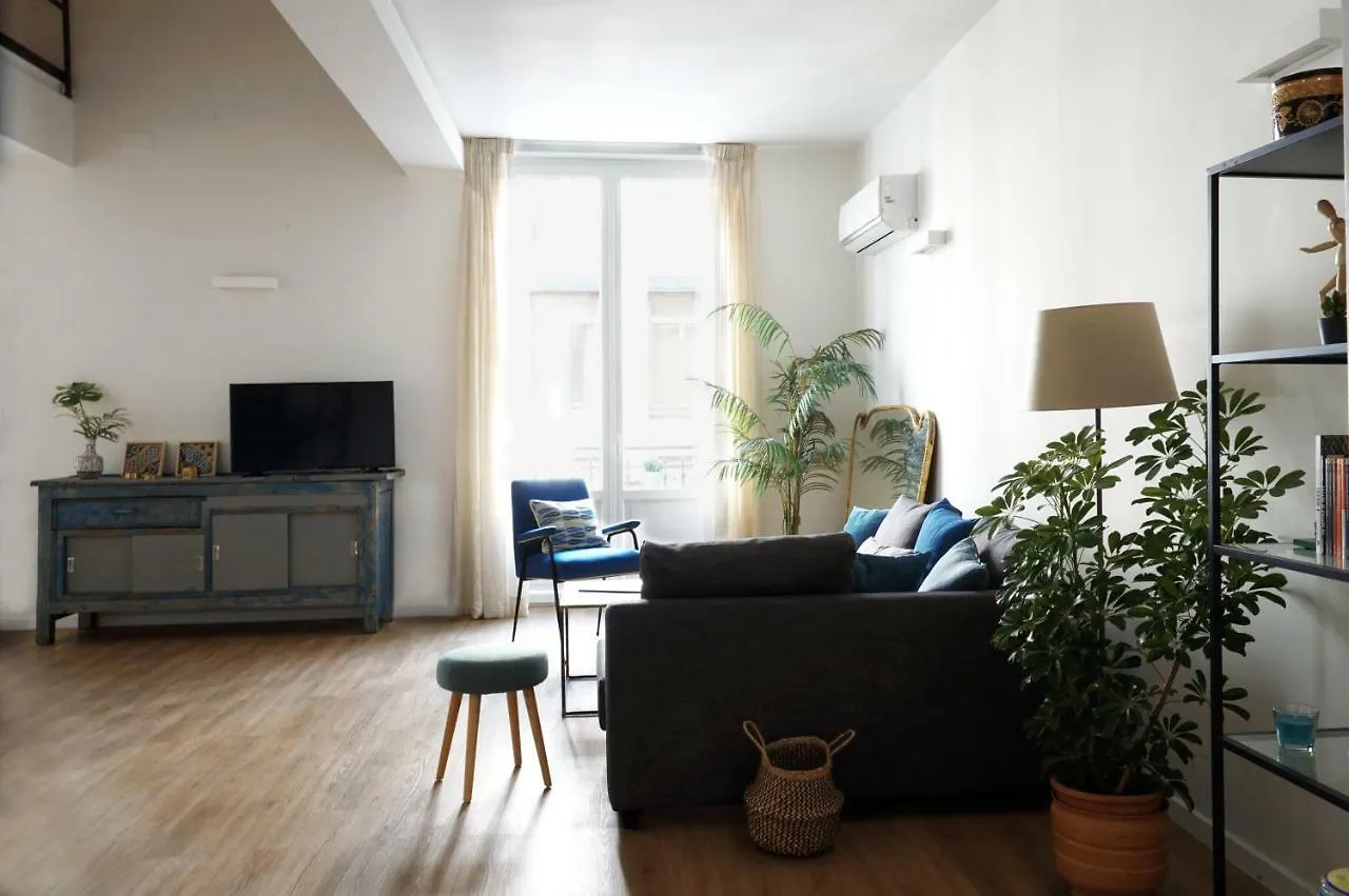 T-Home / Stylish Apartment Palermo Center