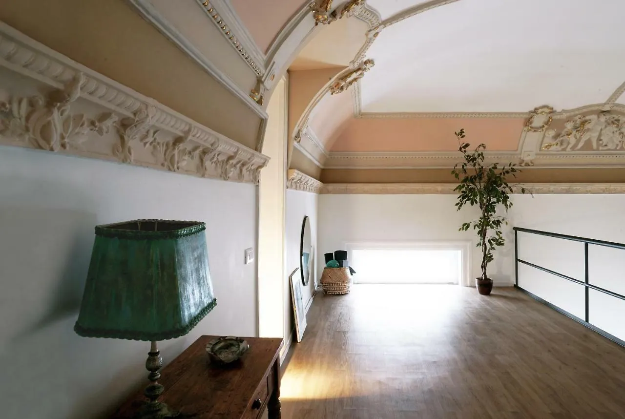 T-Home / Stylish Apartment Palermo Center